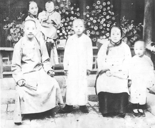 �־���ĺ����״ �׾�����ԭ����˭