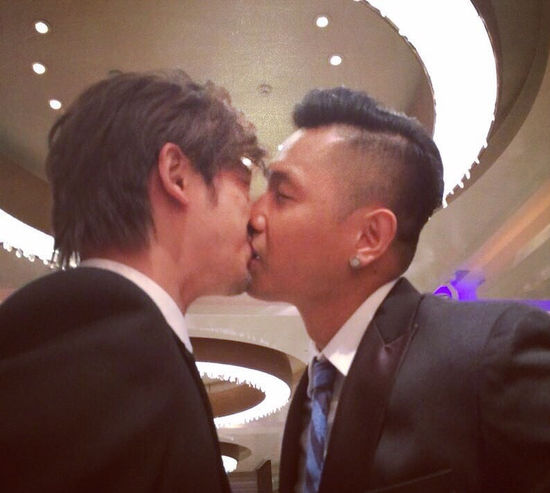 �������Ϲ���ͬ������ �������ĵ�������д��˭��