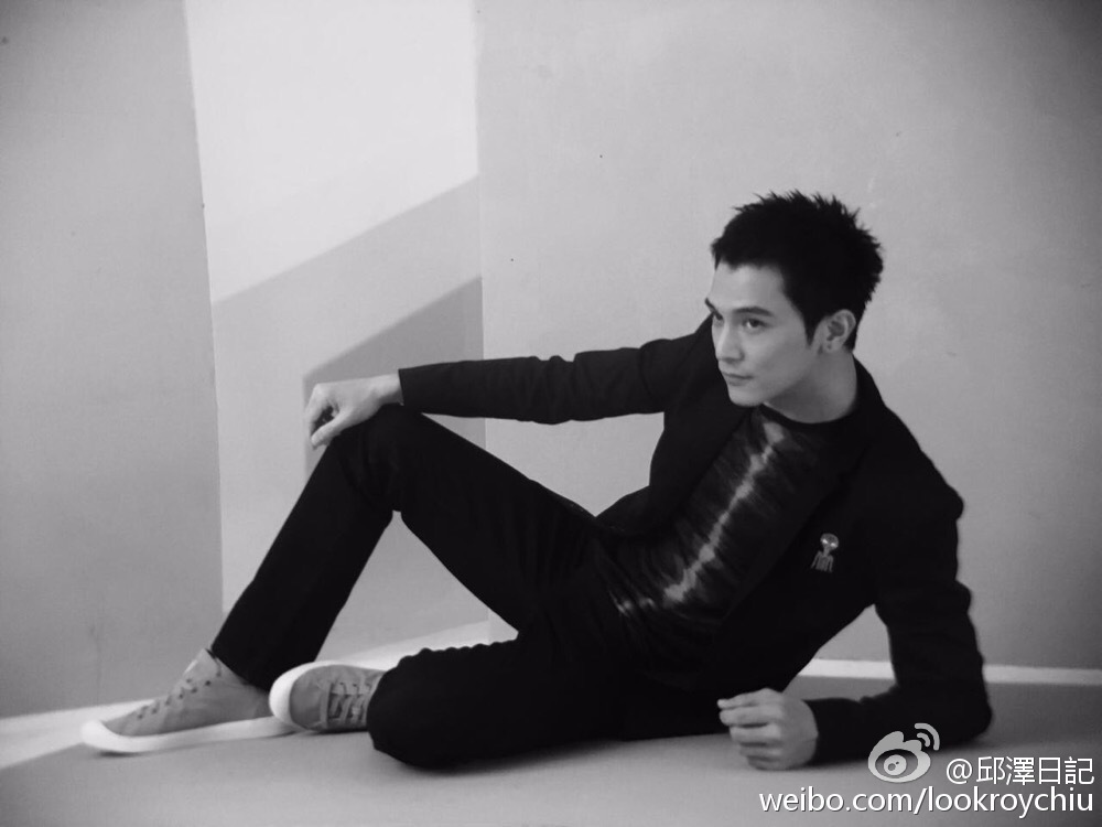 ����Ŀǰס������Ϊʲô������ ���Ѿ���Ů��������