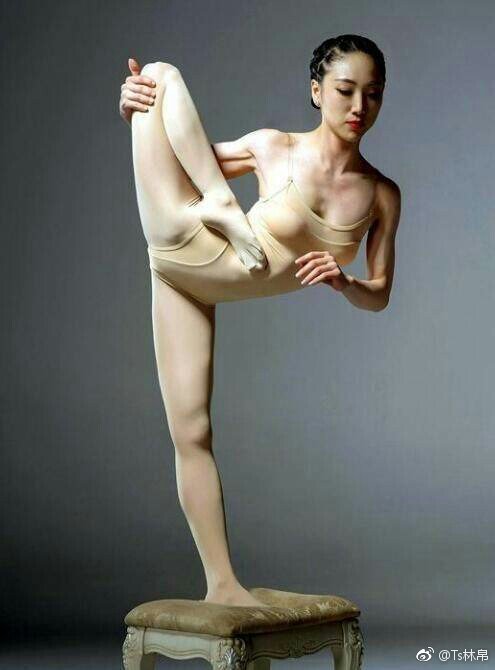 ����Ů����������ͼƬ ����������������˹��¼