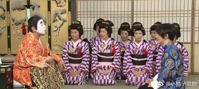 ��ǫΪʲôͻȻ������ ��ǫΪʲô���ձ��˹��ſ�ͷ