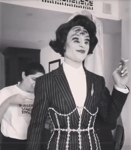 ��������������ô�� e����ͬ������