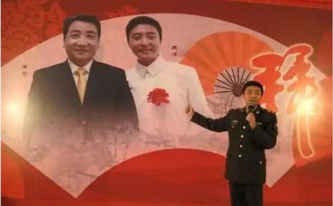 ���ͷ����ôͻȻ��������Ȼ�׵��� ���Ϊʲô���ϴ�����