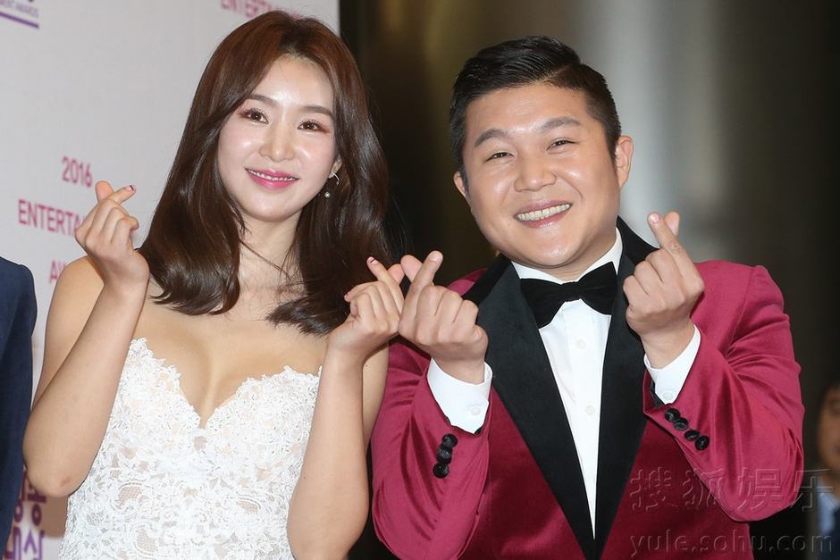 ��贲�������һ����ô ������nana�¼���ʲô