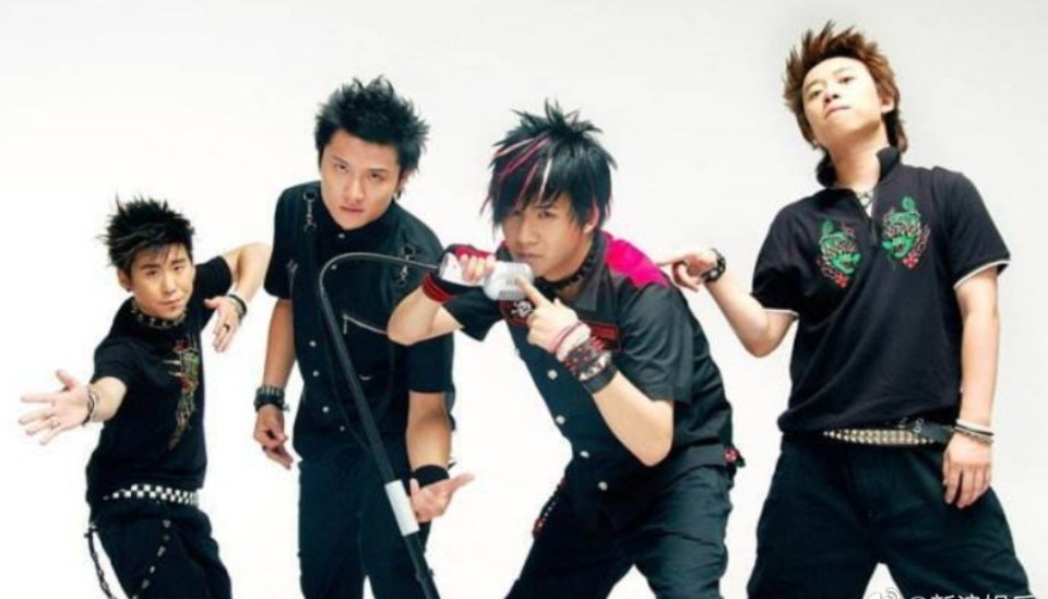 �����ֶӻ��ɢԭ�� �����ֶ�ֻʣ�´���ΰ��