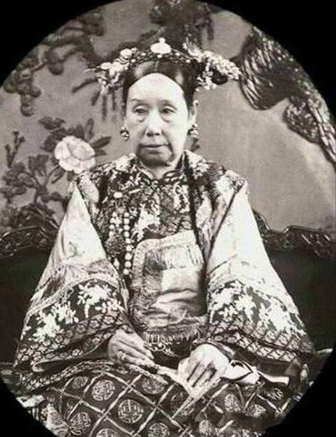 �������� �������ж�����Ϊʲô�ܶ��ӵ�