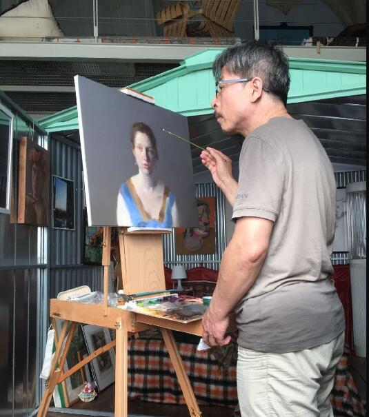 ����Ļ�����һ����2.7�� ������˽�����˭