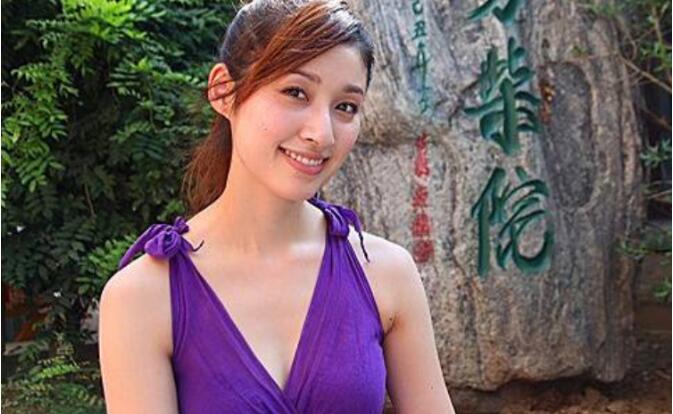 ����ǧ��Ӿװ��Ƭ���� ����ǧ�汻���������Ϲ���˭