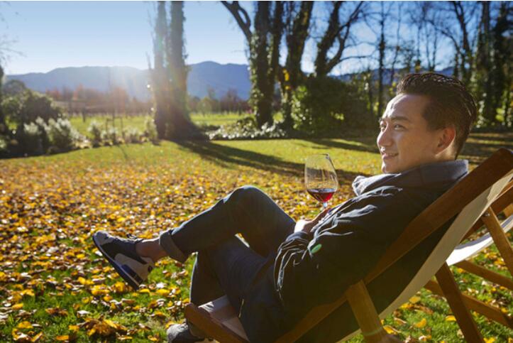 ����˽��ͦ�� ��������İ���ʷ������Ľ