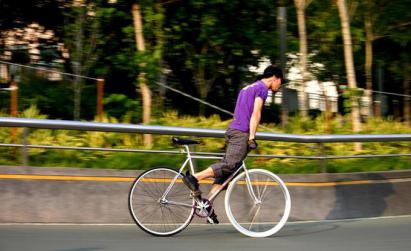 �������г���ôɲ��ͣ�� �������г�����Ǯ��һ��