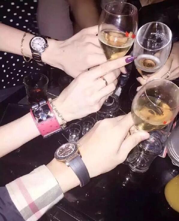 һ����ȥ�ưɸ������� �ư���ɢ̨�ܶ�����