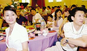 ����������ʿǿ��������Ƭ ��ʿǿ�������Ŷ��