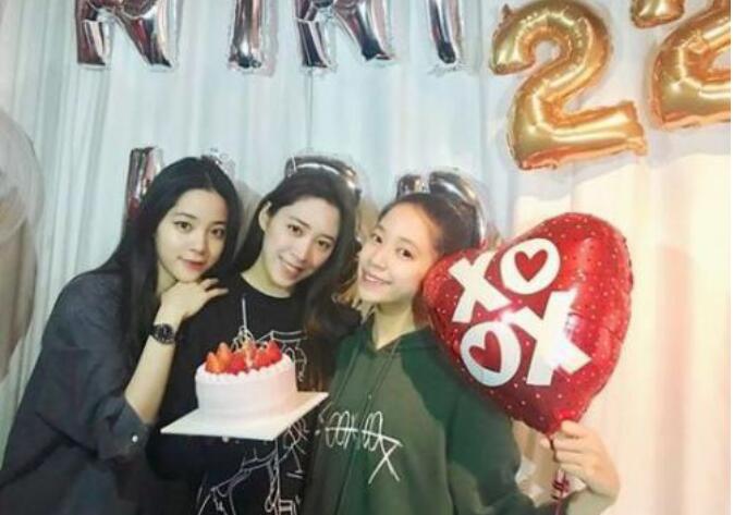 ŷ�������Ǹ�ѧУ���� �������ƶ���������һ��