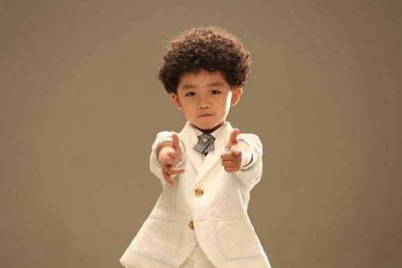 �������İְ�������˭��Ƭ �����������ܴ���ʲô��ϵ