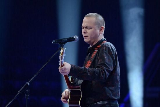 �������ᳪ����Ӣ��Ƶ��ô���� ����ն�����˾���