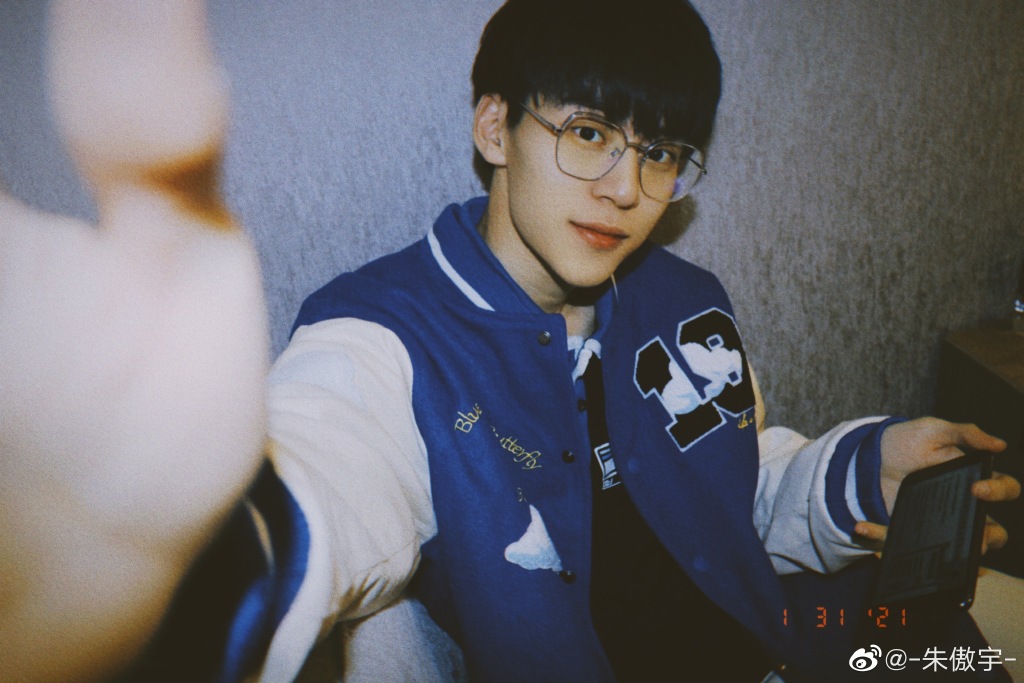 �����һվ������Ƶ����һ�� ���Ƿ���Ա����������