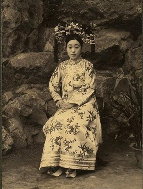 德龄公主和老佛爷是什么关系 德龄公主有后代吗