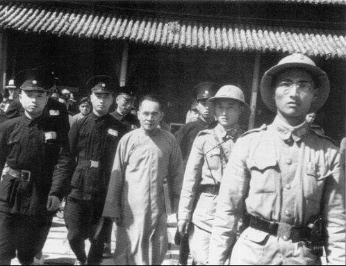 ��Ĭߗ�����ô���� ��Ĭߗ�����Ի���������Ƭ