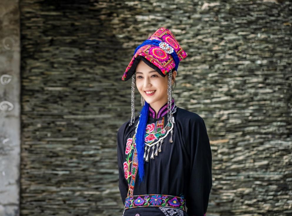 孟子叶的父母做什么的 孟子叶和孟子义什么关系