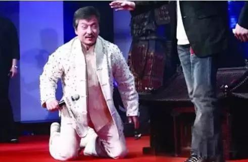 ��������ǿ�Ĺ�ϵ��� ��ǿ���������ļٵ�