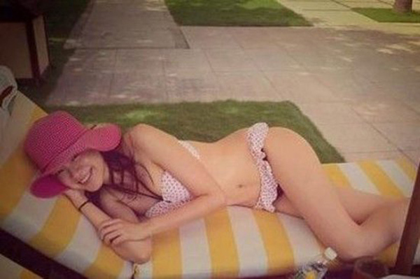 ����İְ���˭ ���ж���Ǯ��