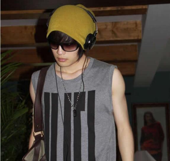 ���˶�˯8��Ů��˿����ļٵ� ���˶��Ǽ��Ա�