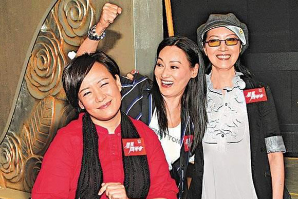 лѩ�ĺͻ�Ӣ��Ķ�Թ ��Ӣ���Ϲ���˭