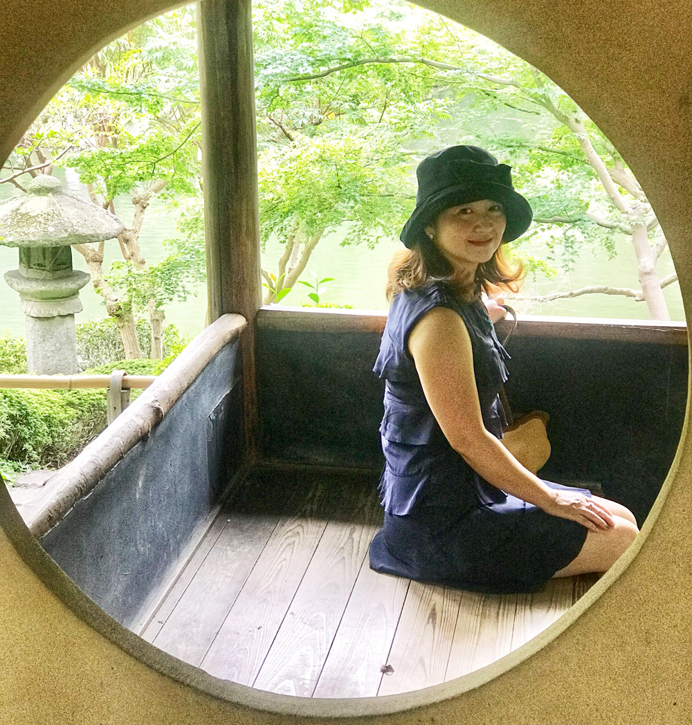 你是来拉屎的吧小女孩是谁演的 小女孩沈洁长大后的样子照片