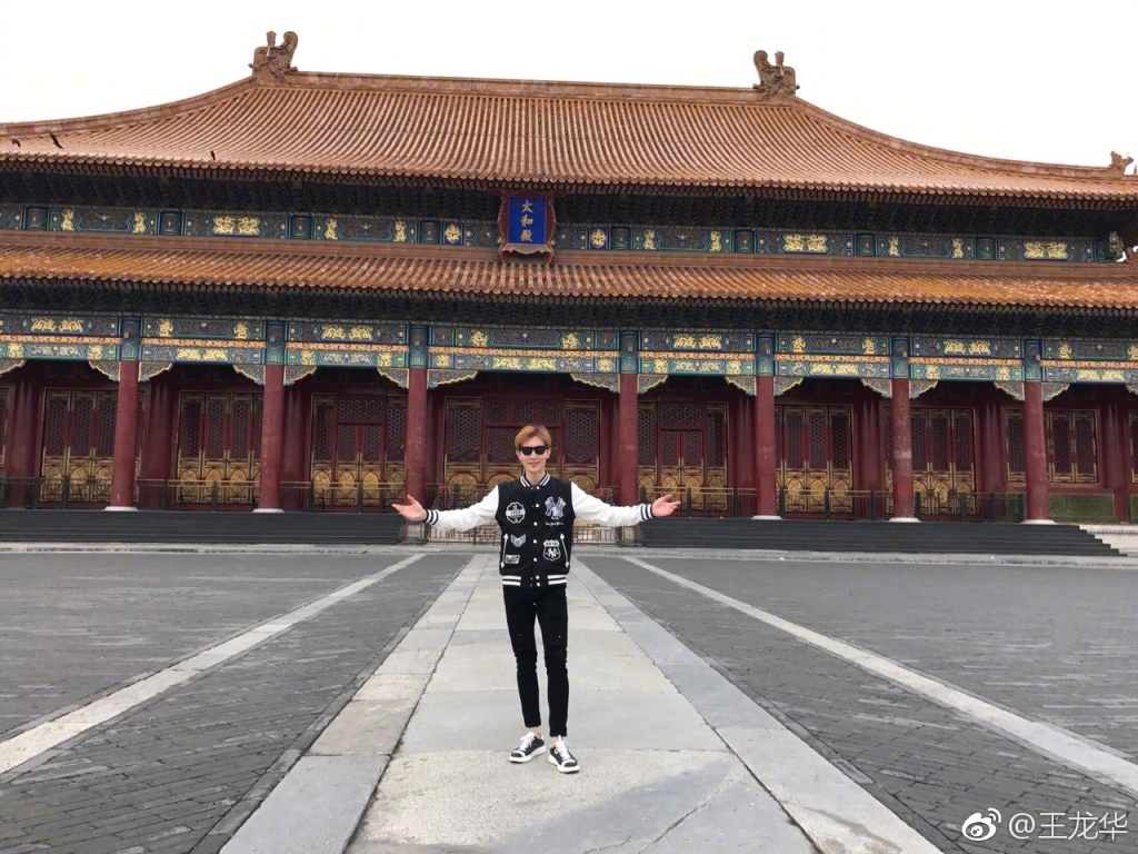 ��Ա�������������� ��������Ů��������