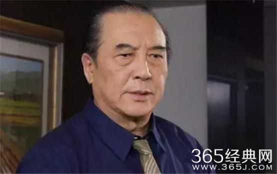 �¿�����Ϸռ��俱��� �¿�����ʲô������ϴ�