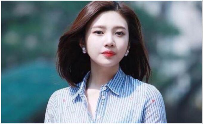 Ȩ�밢Ϊʲô�������� Ȩ�밢�۾�Ϊɶ����