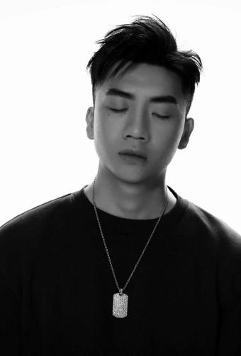 ������Ǹ������� ����յİְ���˭