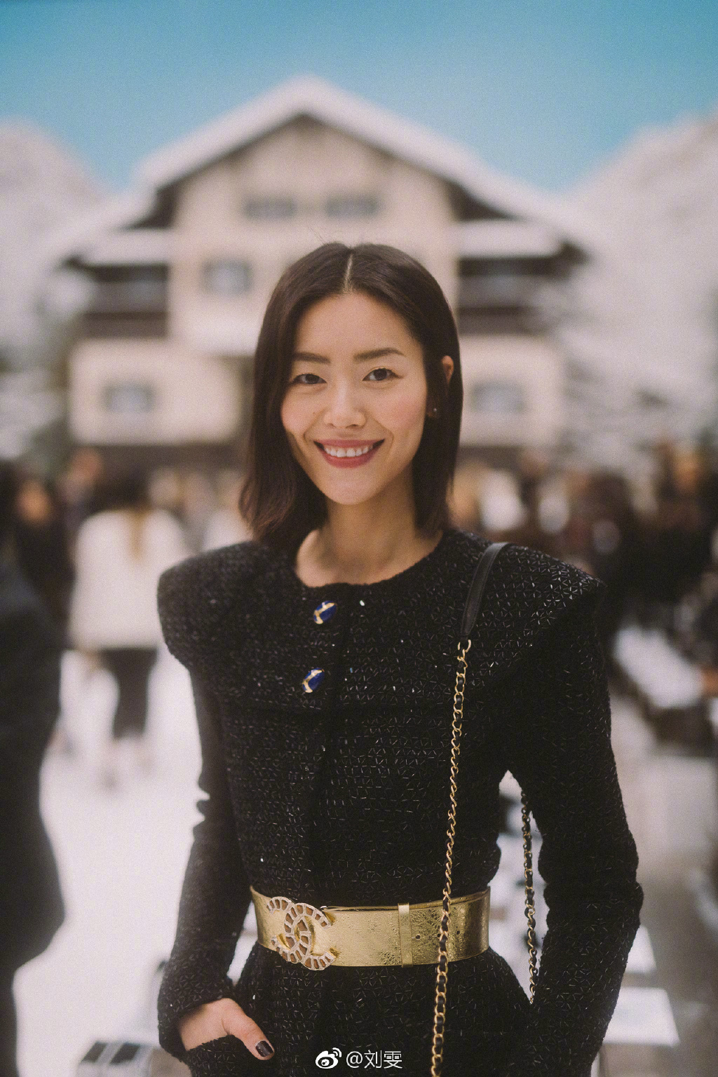 ����Ϊʲô����˫��Ƥ �������۾��ǵ�����ô