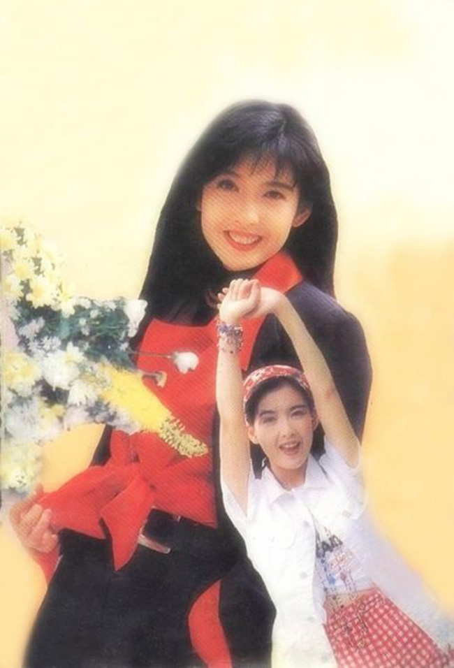 周慧敏年轻时候的照片 49的周慧敏传授不老秘诀