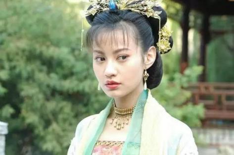 ��ѩ����ӱ��ʲô��ϵ ��ѩ��˫��Ƥ�Ǹ����