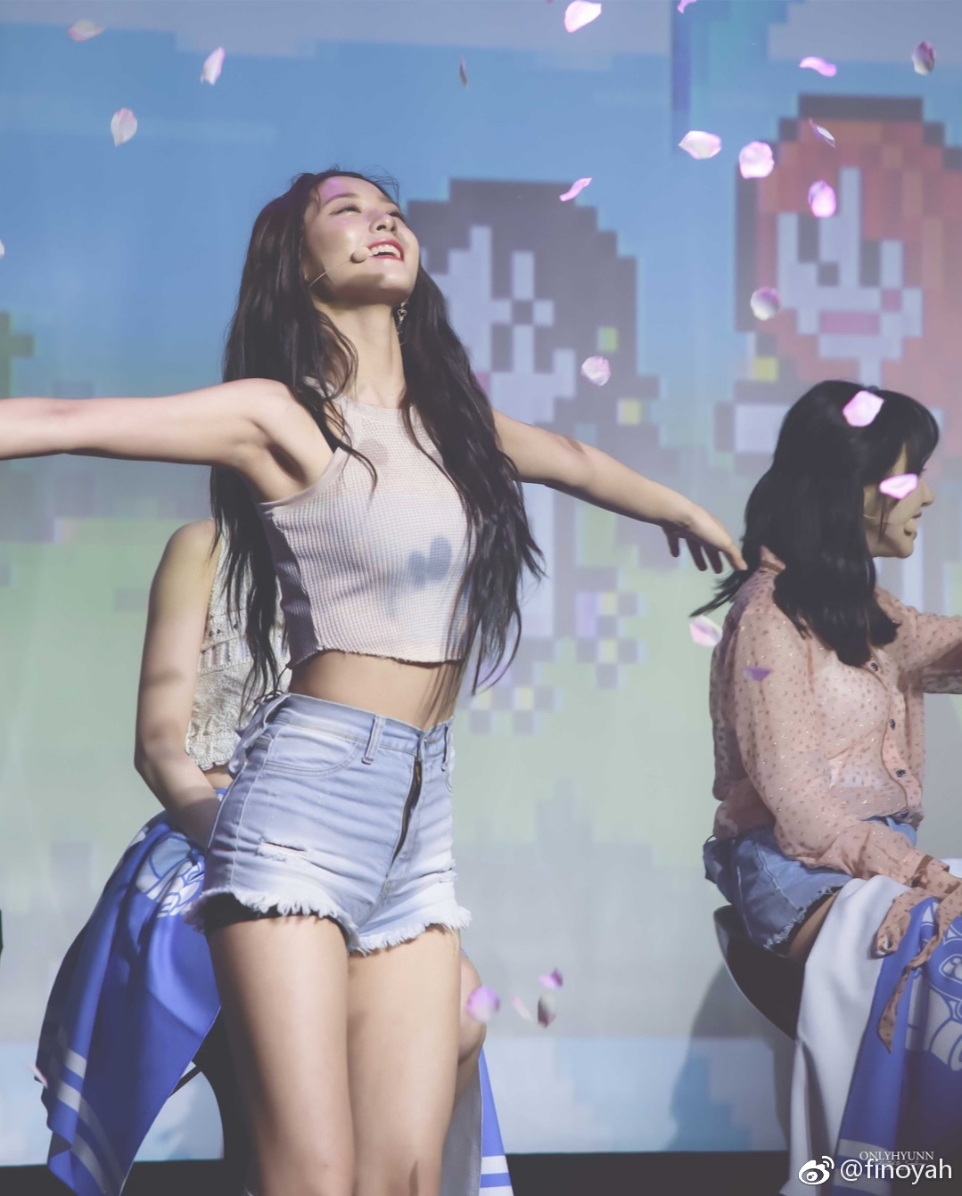 ��ѩ�ż������˶�� ��ѩ�ż���ǰ����Ƭ����