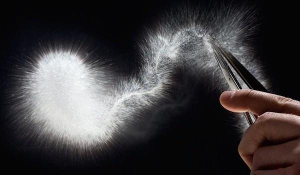 ³����֮�����Ǯһ�� ����Ӳ�ޱȵ�ԭ����ʲô