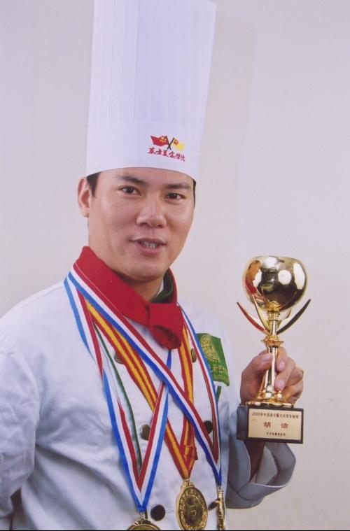 �й�����������һ��˭ ������ߵĳ�ʦ��˭