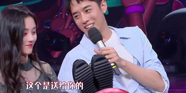 �������ܰ�������� ���;�溵t�챾����һ��