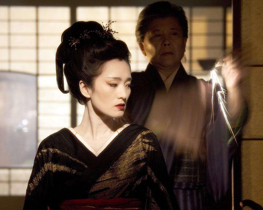 ������ٻ�Ϊʲô�۾����̹��Ǵ���ͫ���� ���ǲ��ǻ�Ѫ��