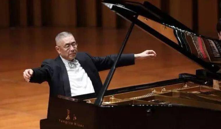 ��ʫ���м������� ��������˭ˮƽ��