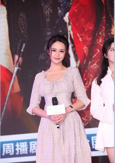 ���¾�Ů������Ũ������Ƭ ����Ũ��������׷��2