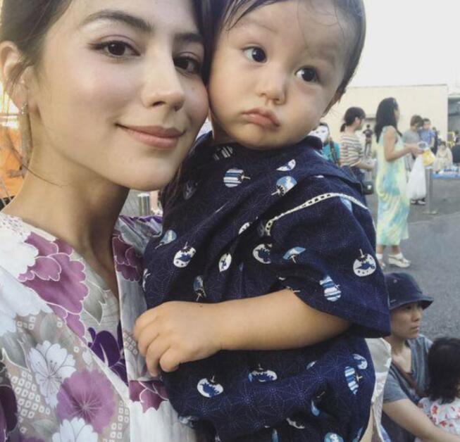 井上正大为什么叫大魔王,小明哥 她老婆的资料照片来了