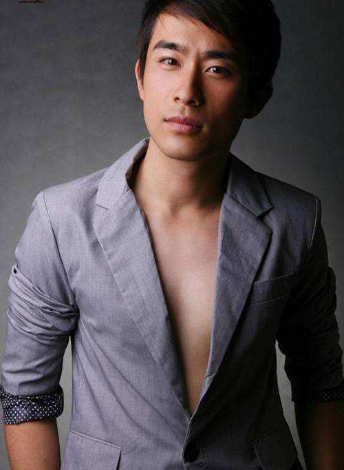 ������˭���µ����� ������ɷ򻪺���Ƭ