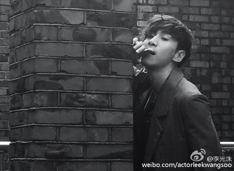 �����������һ������ ���䨸������ϼ��