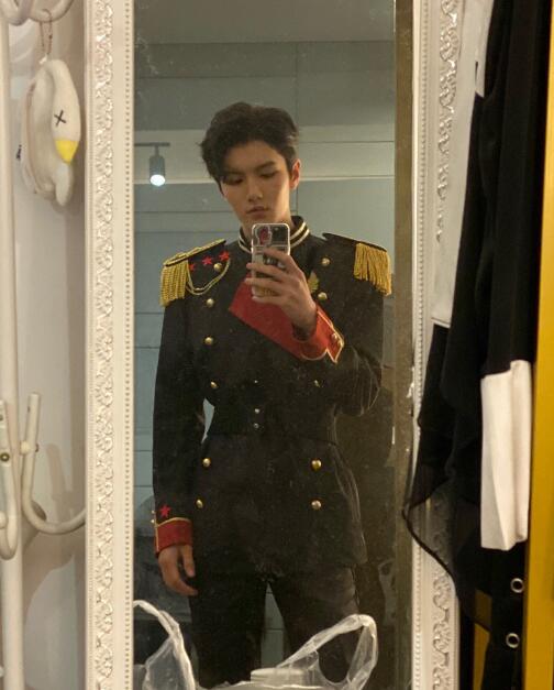 �鳬Ϊʲô�а�ն�С��ഺ��ʹ���� ���Һӱ�����ļҾ��ǲ���һ��