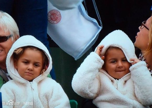 费德勒妻子年轻时照片 费德勒双胞胎儿女未来的网球冠军
