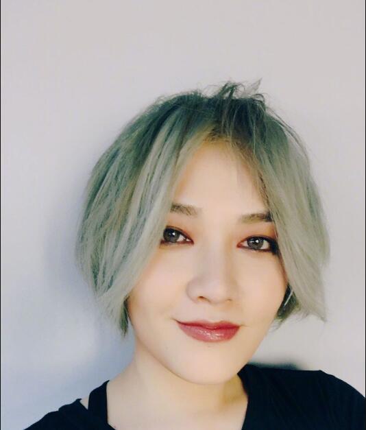 ��������ͷ��ͼƬ ��Ϊʲô���໷