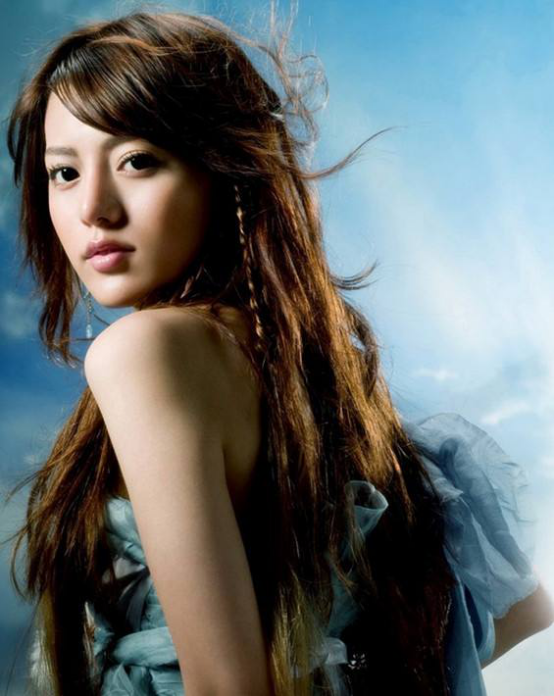 �׾�ͤ���ڵ�Ů����Ƭ �׾�ͤ��ʵ���ֽ�ʲô