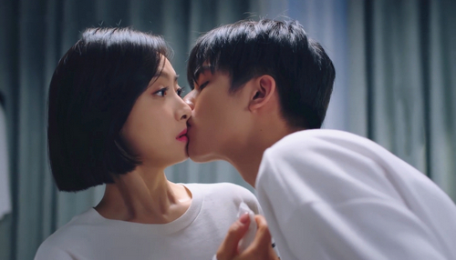 ��������������Ů���ѹ�ϵ�� �������ʽ�ͷӵ������ô����